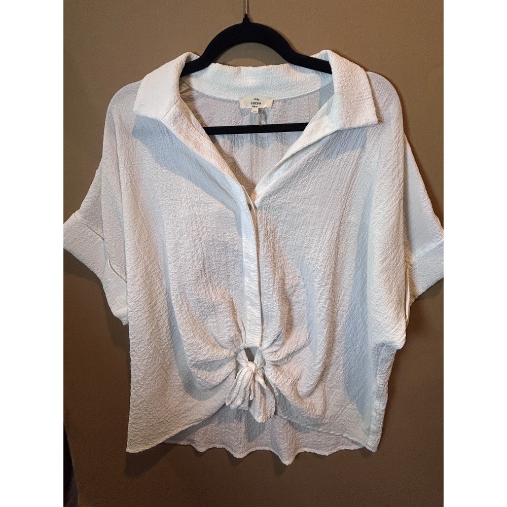 Entro Button‎ Down Top Womens Medium White Excellent Tie Front Crinkle Textured